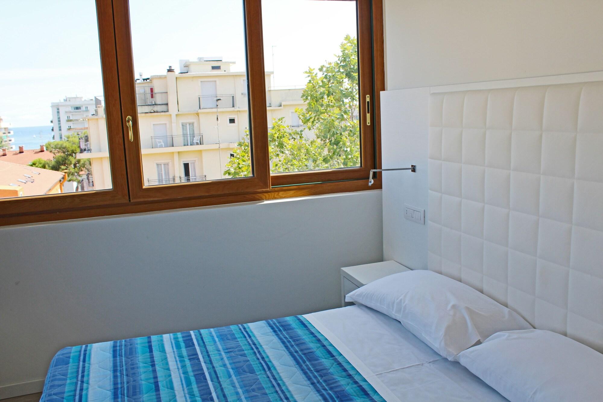 Hotel Saint Tropez Riccione Exteriér fotografie