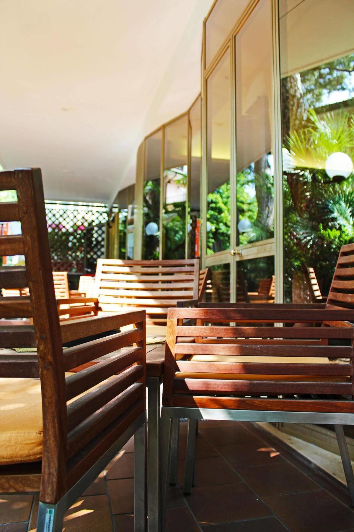 Hotel Saint Tropez Riccione Exteriér fotografie